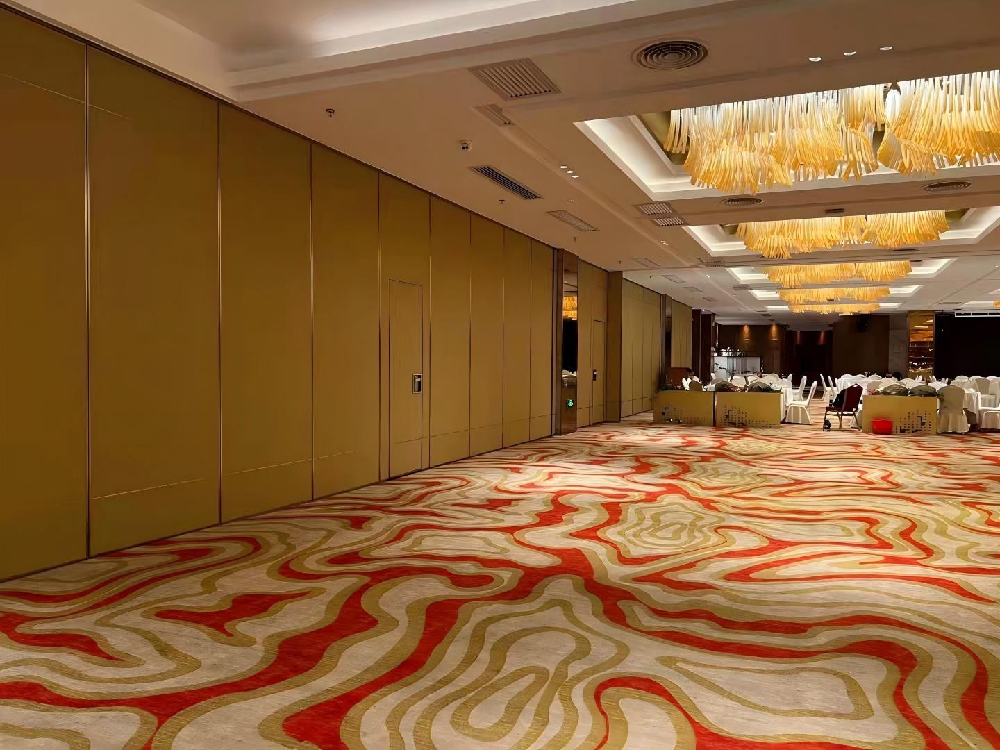 4.soundproof movable partition hotel usage scenario 4.soundproof movable partition hotel usage scenario