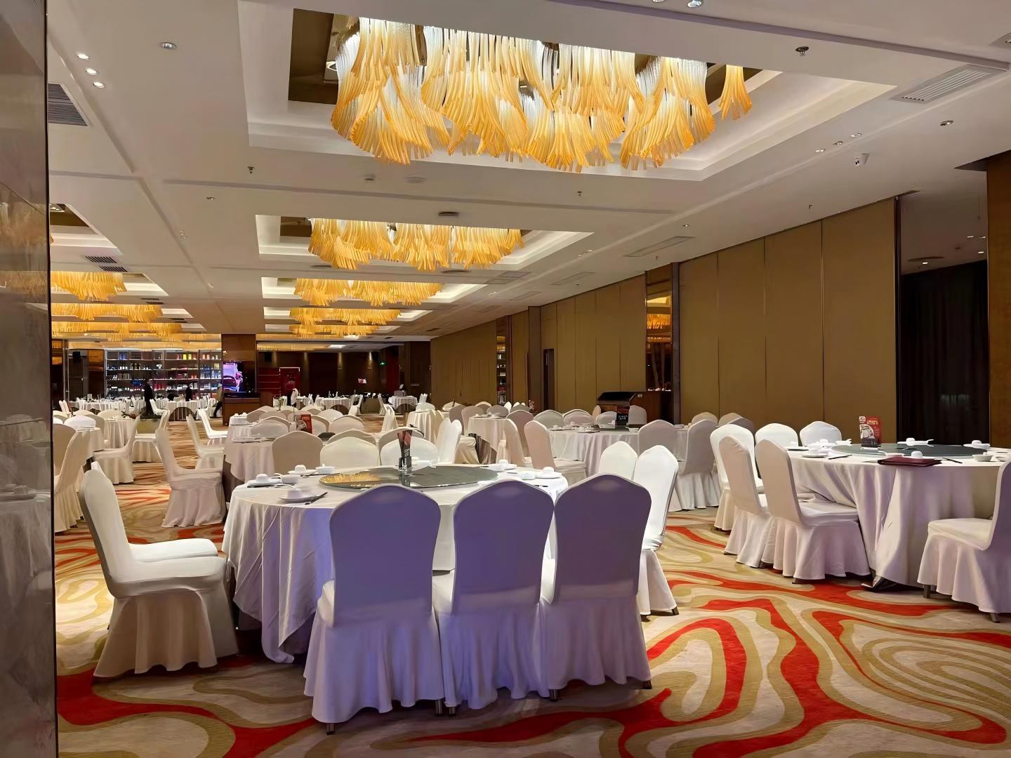 5.soundproof movable partition banquet hall usage scenario 5.soundproof movable partition banquet hall usage scenario