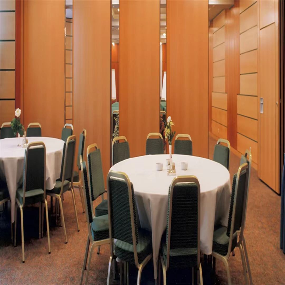 4.Automatic Movable Partition Wall in dining room 4.Automatic Movable Partition Wall in dining room